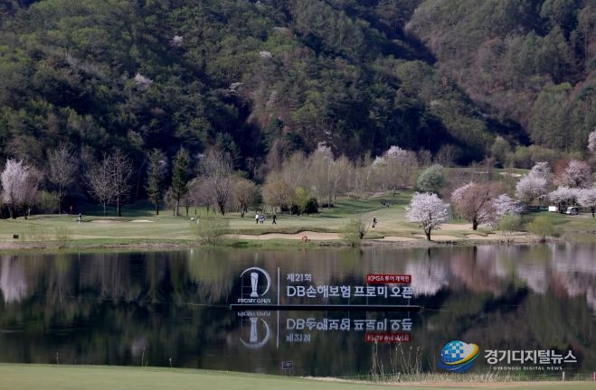 화창한 날씨 속에 진행된 DB손해보험 프로미오픈 1라운드